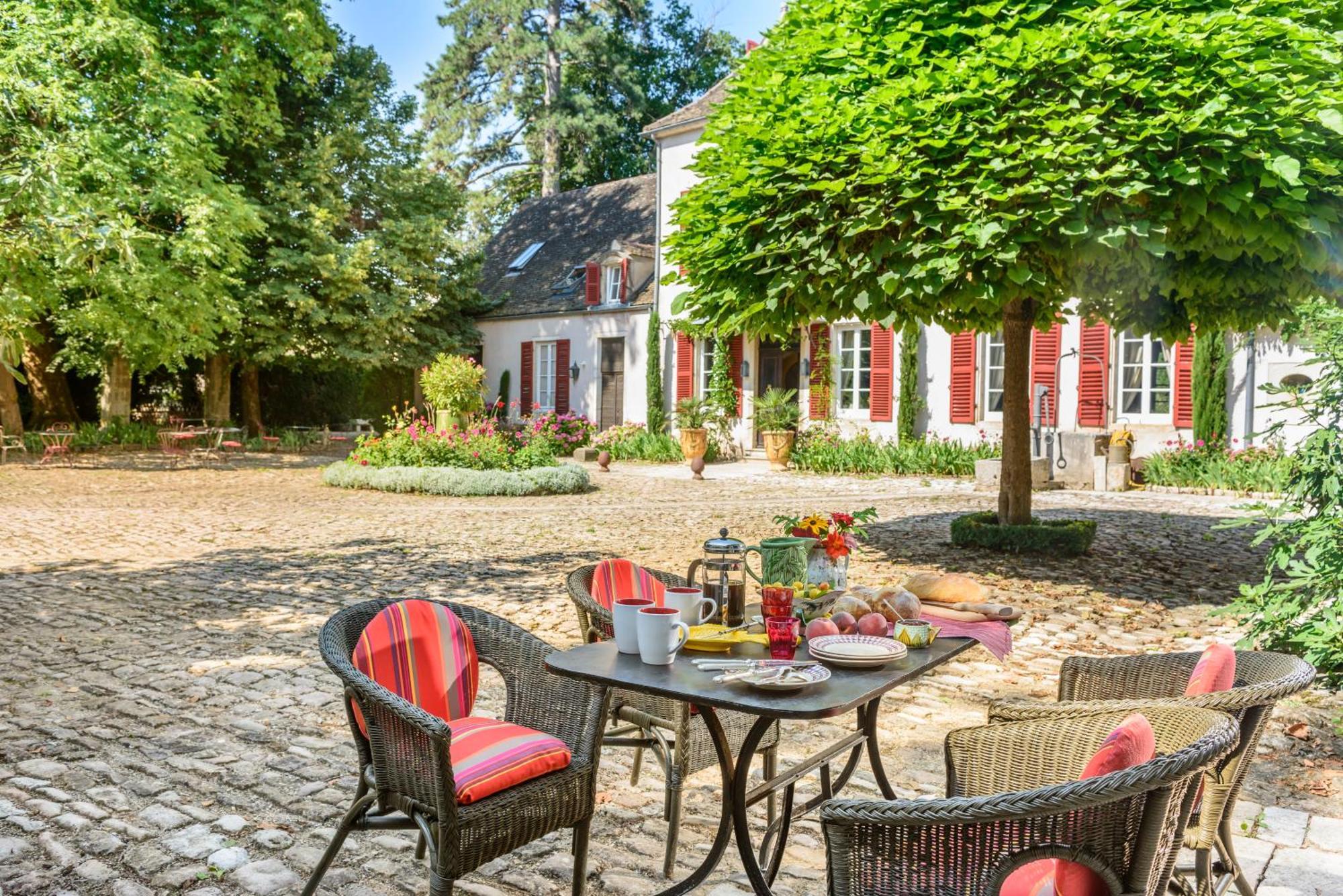 Maison Le Village - Maison D'Hotes モンタニ＝レ＝ボーヌ 部屋 写真